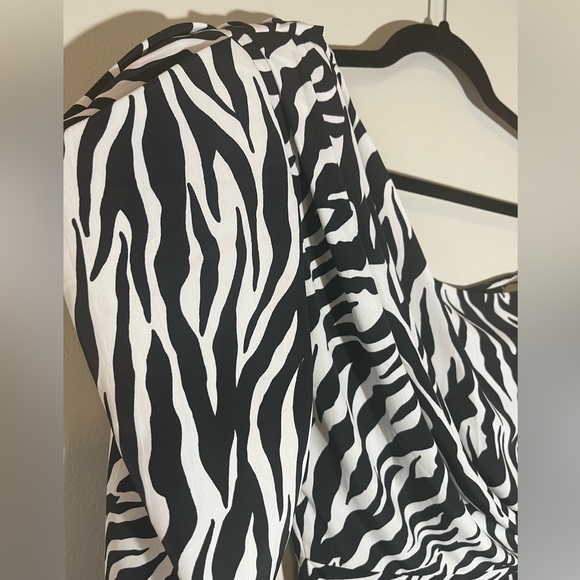 Bronx and Banco - Zebra Print One-Shoulder Dress - Picture 6 of 11